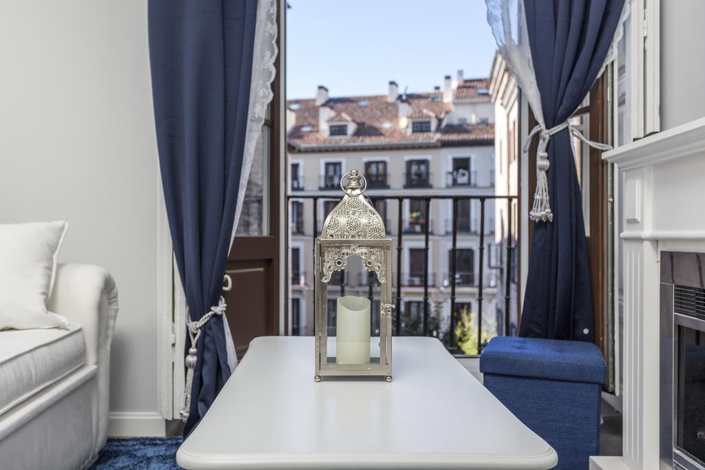Puerta Del Sol Center Leilighet Madrid Eksteriør bilde